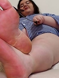 Chubby girls want to give you a blow job